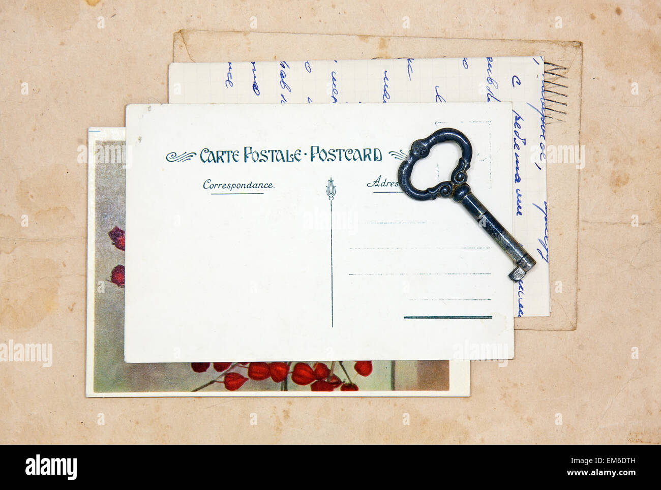 alte Briefe, leere Postkarten, Vintage-Hintergrund Stockfoto