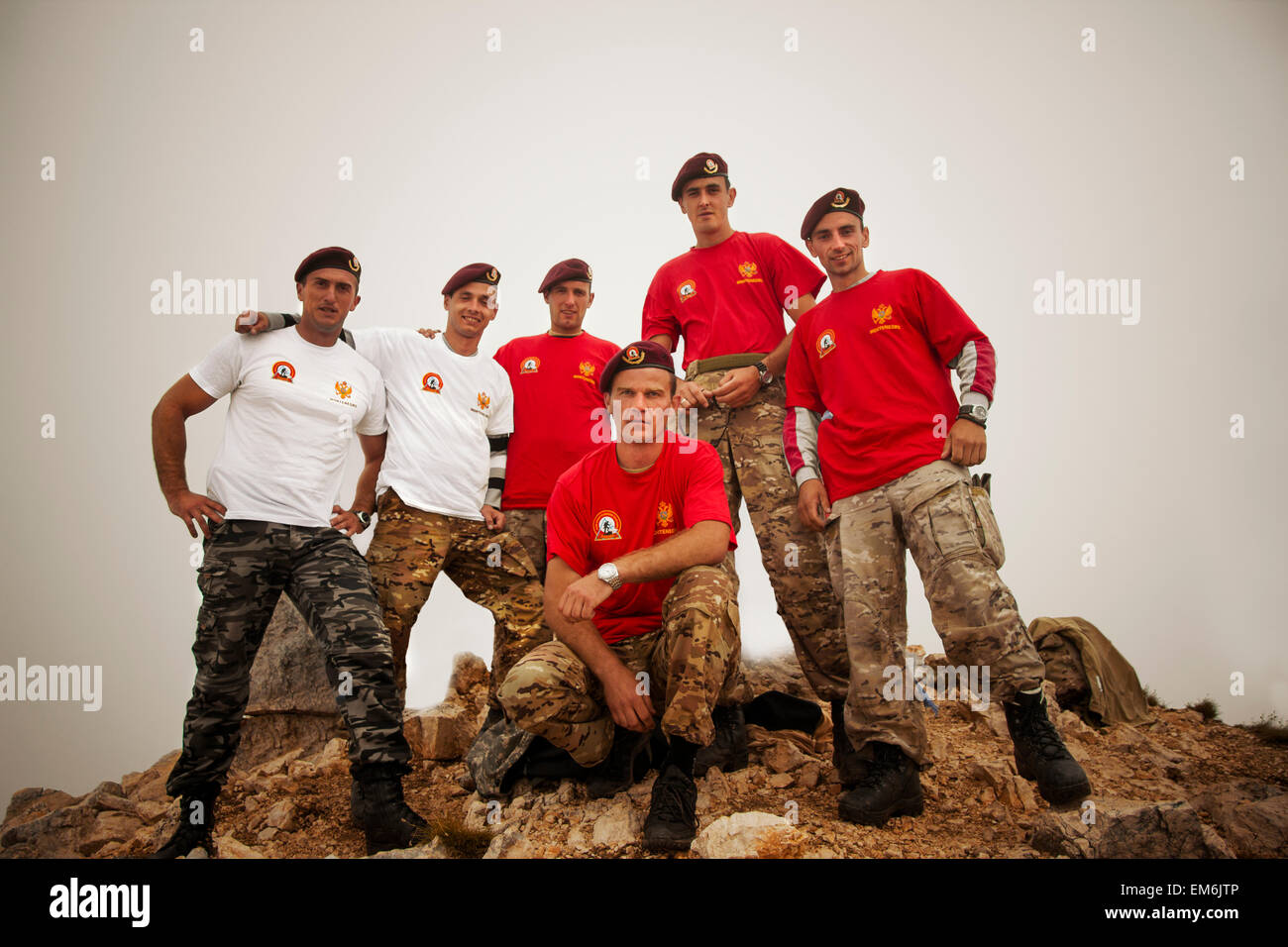 Mitglieder der montenegrinischen Armee auf Durmitor Stockfoto