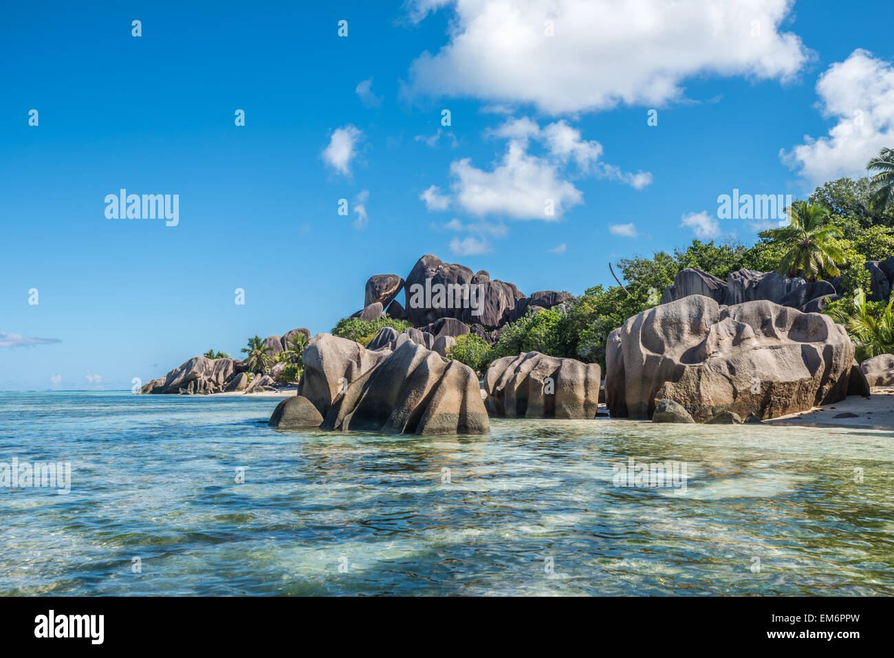 Tropische Insel Strand, Source d ' Argent, La Digue, Seychellen Stockfoto Tropische Insel Strand, Source d ' Argent, La Digue, Seychellen Stockfoto
