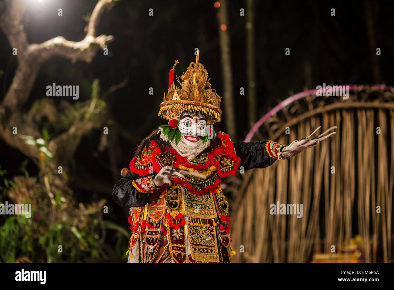 Balinesen Trance & Paradies Tänzerin. Stockfoto