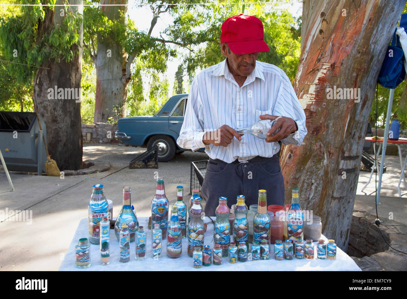 Sand Flasche Künstler, Mendoza, Argentinien Stockfoto