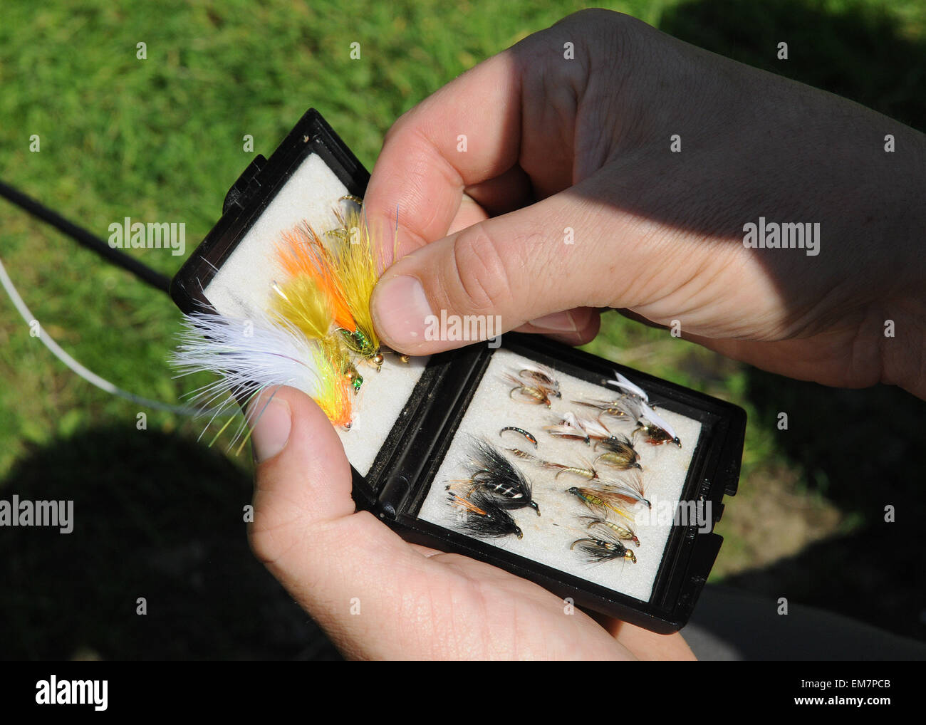 Fliegenfischen Sie an der Arundel Arme Lifton Devon Stockfoto