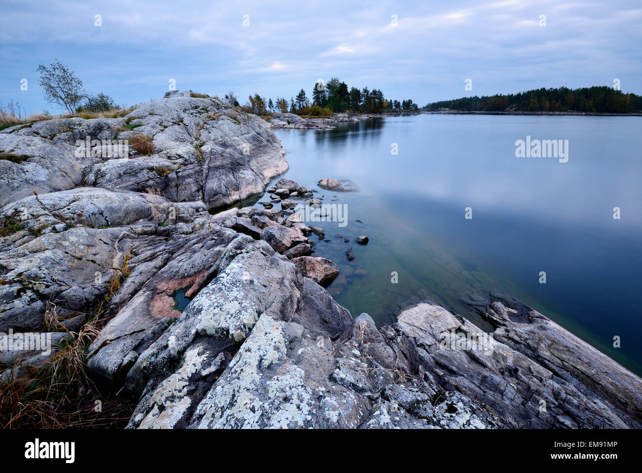 Ansicht des Ladoga-Sees von Iso Koirasaari Insel, Ladoga-See, Republik Karelien, Russland Stockfoto