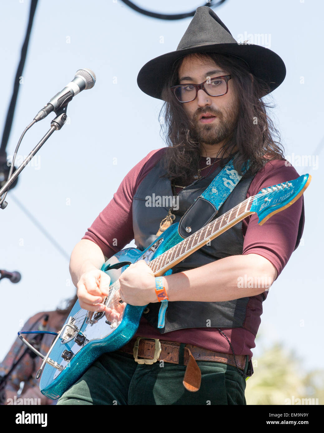 Indio, Kalifornien, USA. 17. April 2015. Musiker SEAN LENNON von The Ghost eines Saber Tigers tritt während der drei Tage des Coachella Music and Arts Festival im Empire Polo Club in Indio, Kalifornien Credit: Daniel DeSlover/ZUMA Draht/Alamy Live News Stockfoto