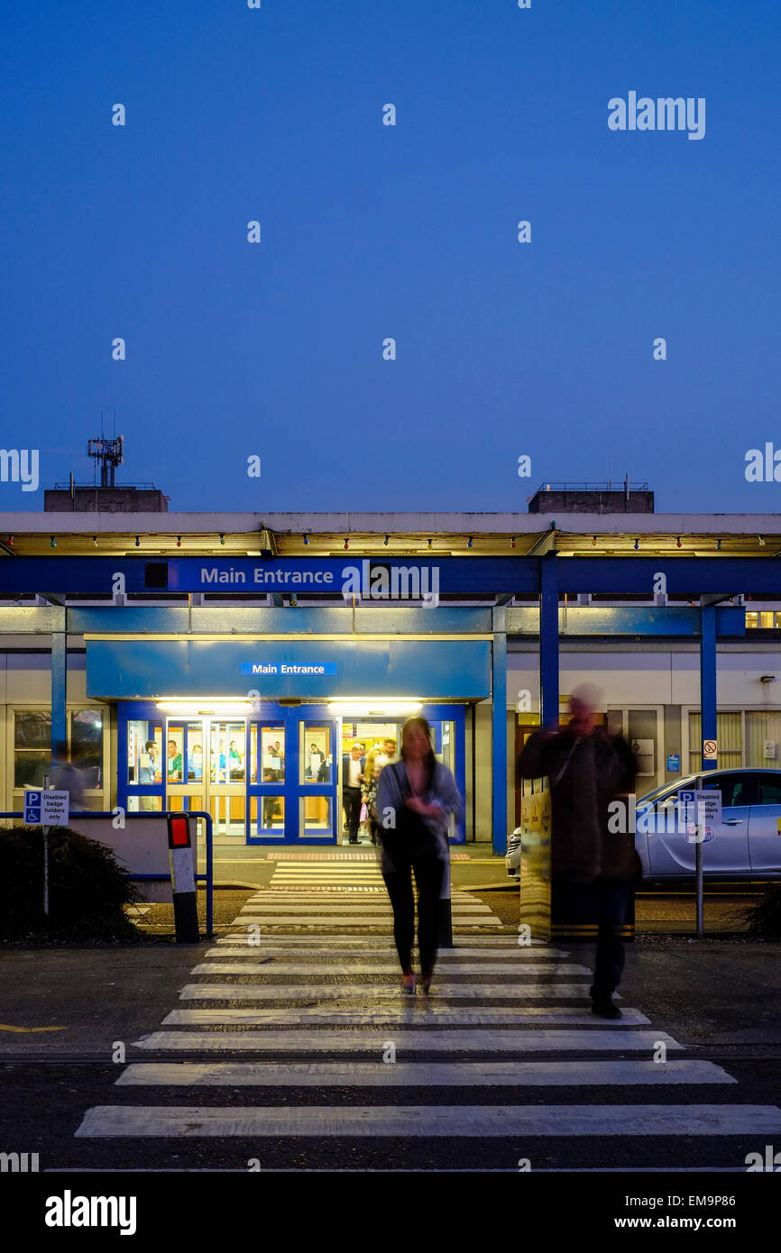 Besucher des Royal Preston Hospital in Lancashire Stockfoto