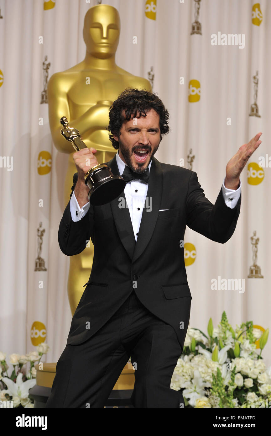 LOS ANGELES, CA - 26. Februar 2012: Bret McKenzie, Gewinner für den besten Original Song für Mann oder Muppet aus The Muppets der 82. Academy Awards am Hollywood & Highland Theatre in Hollywood. Stockfoto