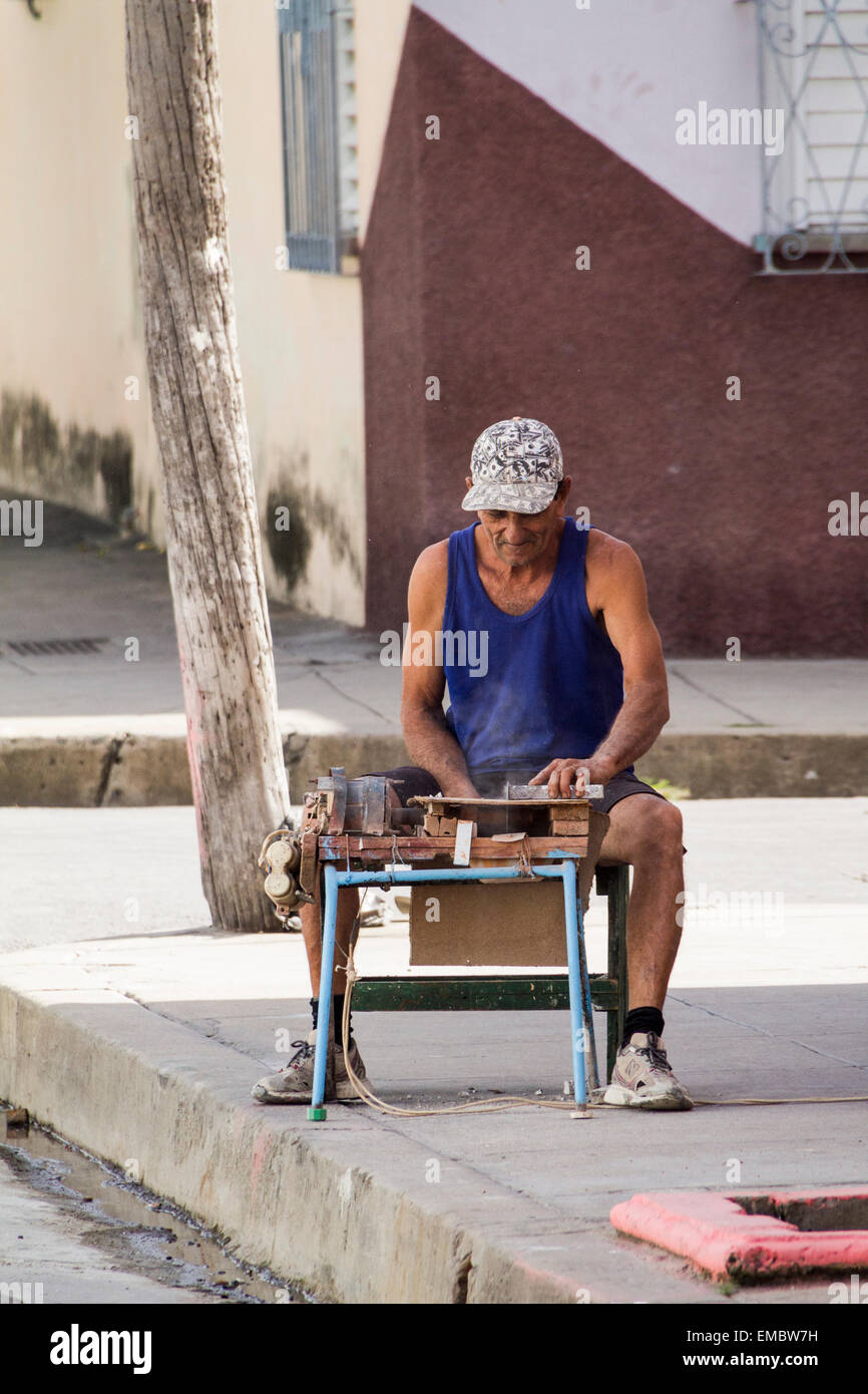 Handwerk auf den Straßen von Cienfuegis, Kuba. Stockfoto