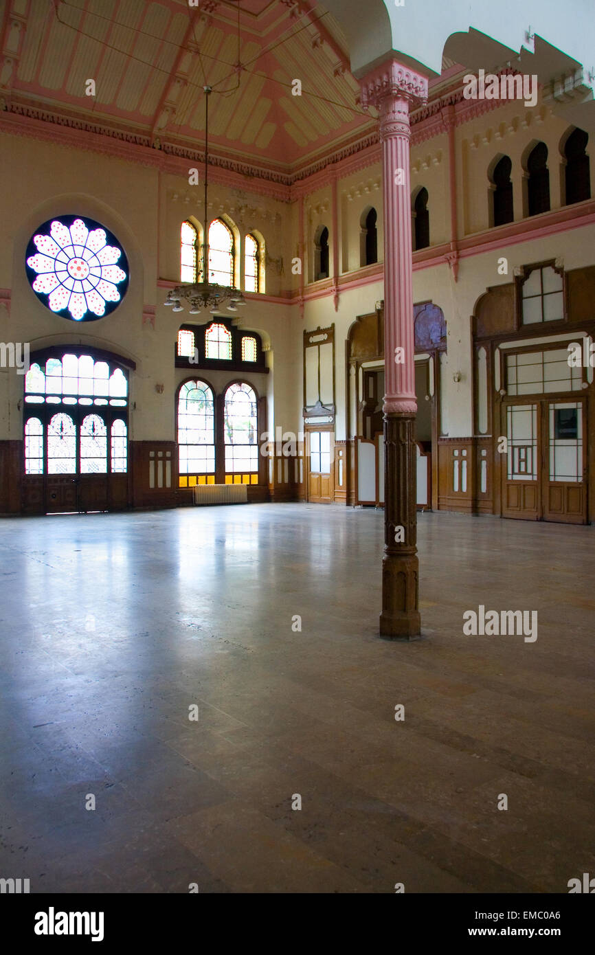 Lounge der Sirkeci Bahnhof Station historischer Architektur, Endstation des Orient-Express in Istanbul, Türkei Stockfoto