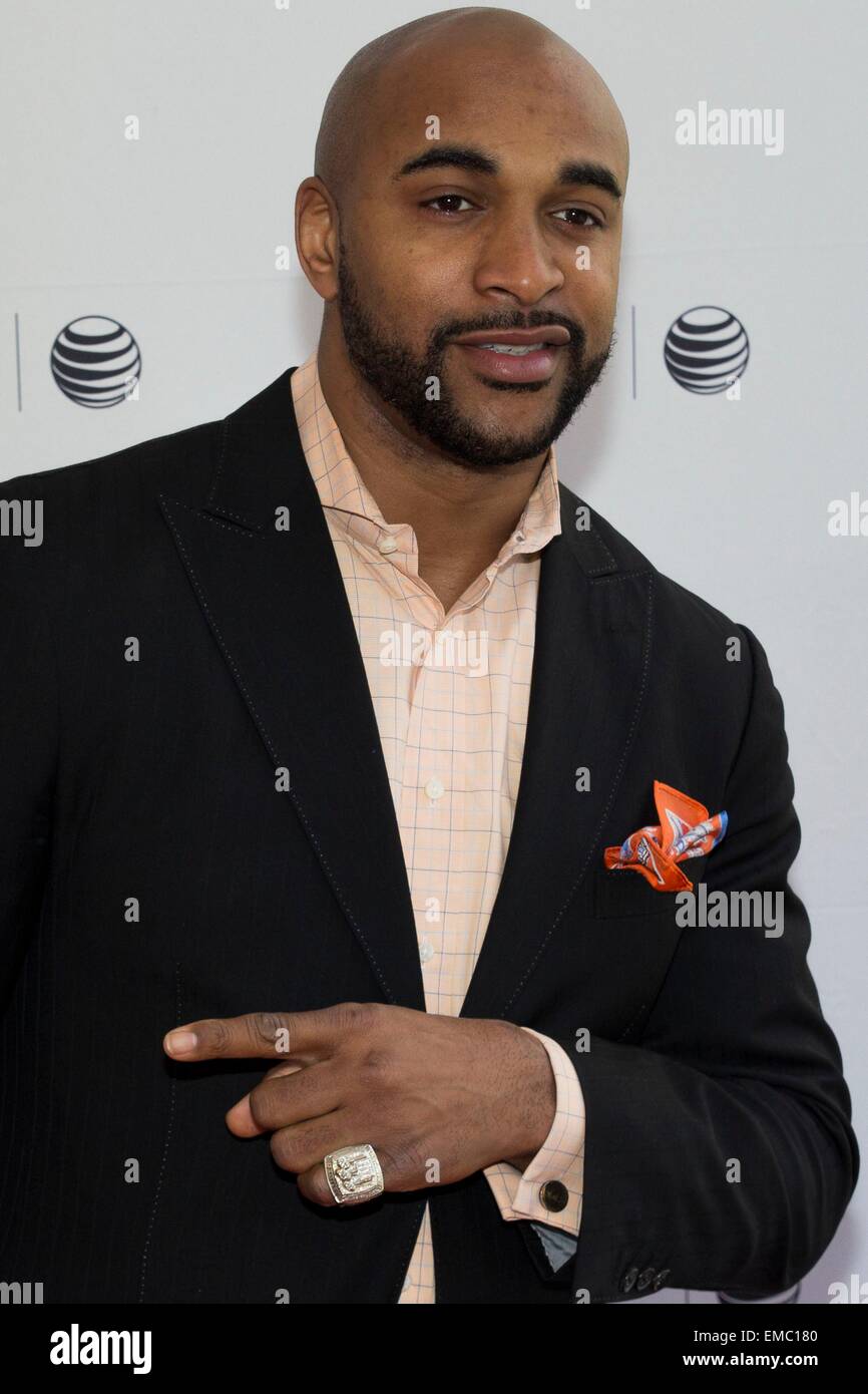 New York, NY, USA. 19. April 2015. David Tyree im Ankunftsbereich für Tribeca Gespräche/ESPN Sports Film Festival: The Greatest fangen Ever, der School of Visual Arts (SVA) Theatre, New York, NY 19. April 2015. Bildnachweis: Patrick Cashin/Everett Collection/Alamy Live-Nachrichten Stockfoto