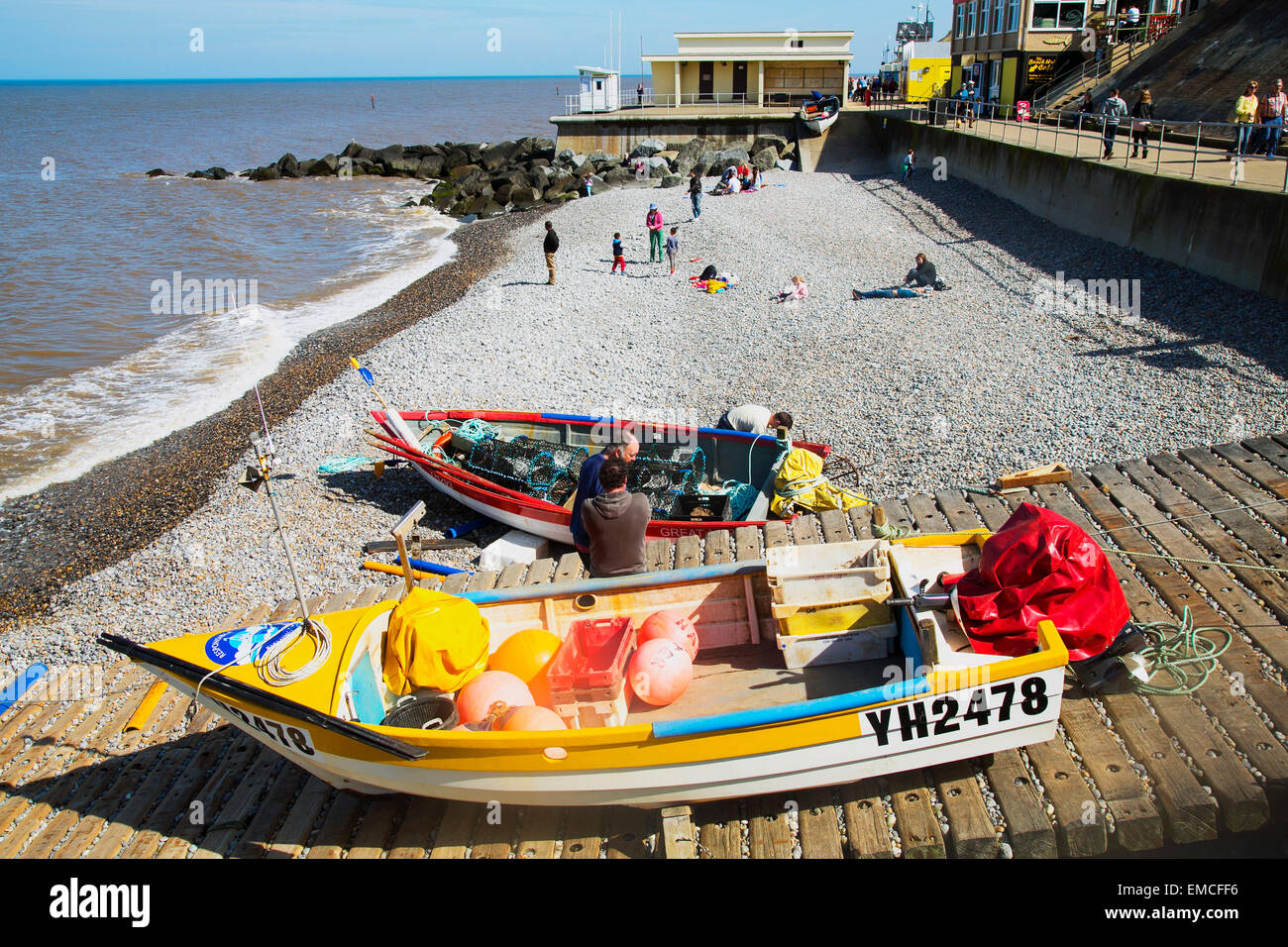 Verdrehungen, Boote und Besatzung Stockfoto