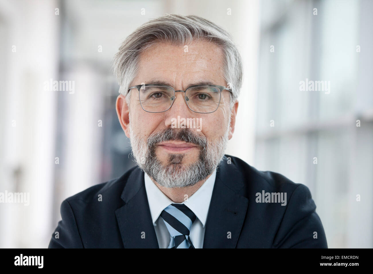 Porträt von zuversichtlich Geschäftsmann Stockfoto