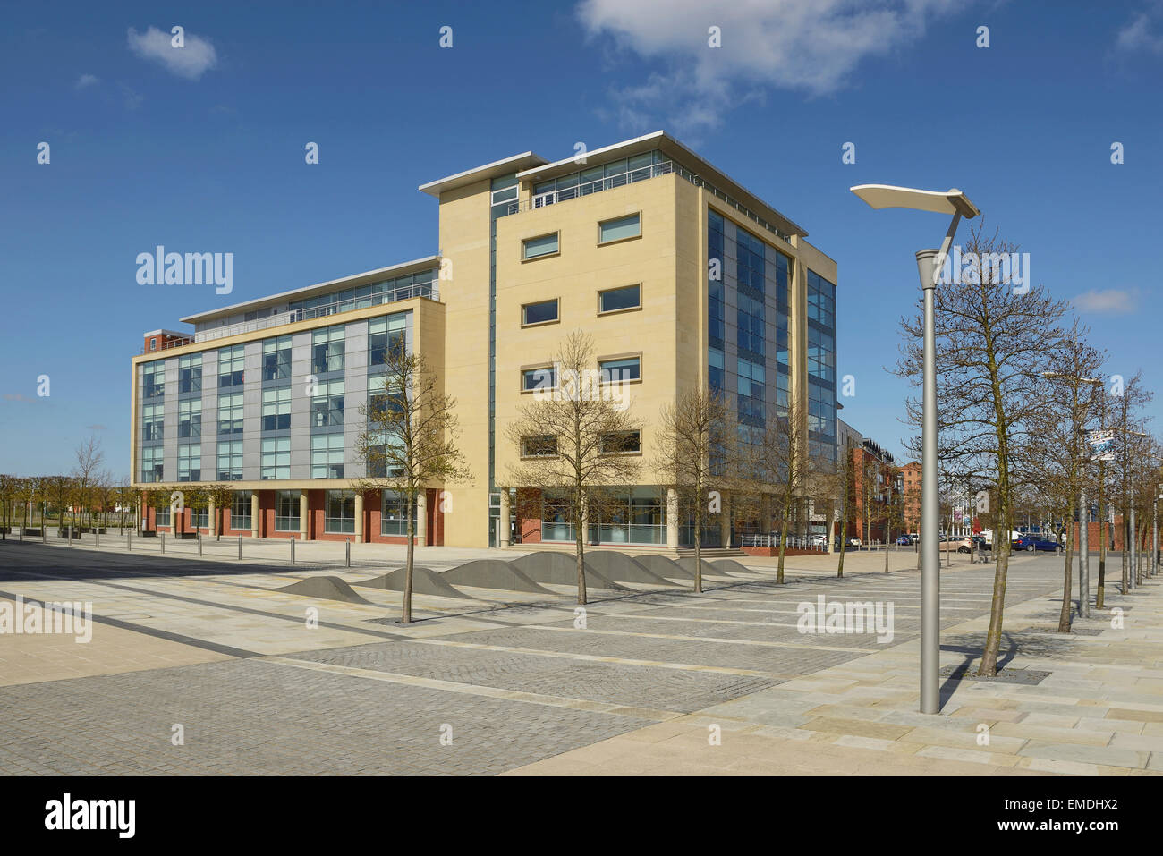 Bürogebäude in ein Humber Kais Kingston upon Hull UK Stockfoto