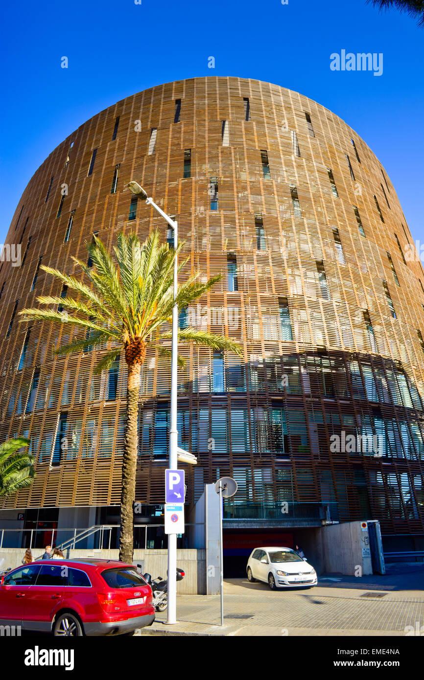 Biomedical Research Park Gebäude von Manel Brullet und Albert Pineda. Vila Olímpica, Barcelona, Katalonien, Spanien. Stockfoto