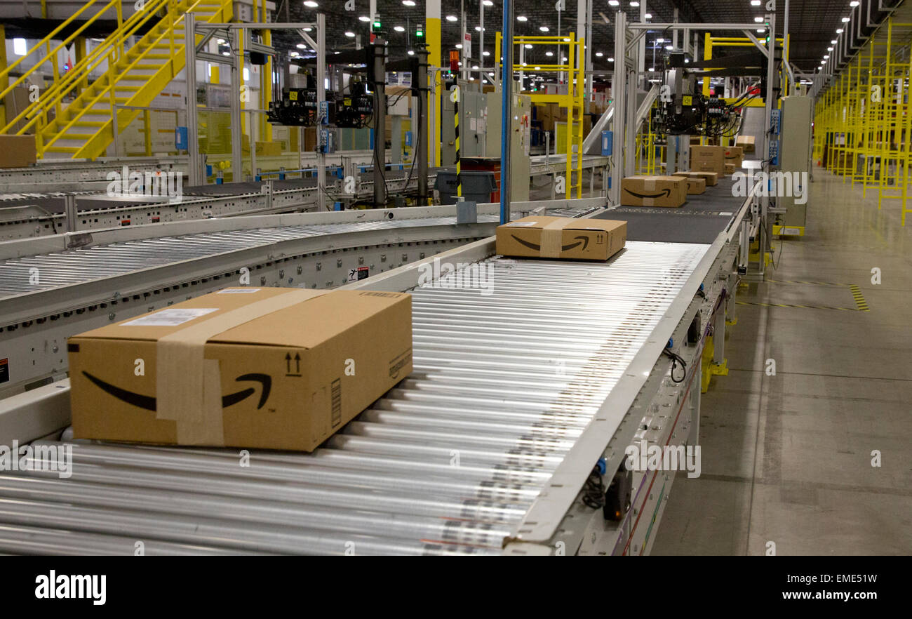 1,25 Millionen Quadratfuß Amazon Versandzentrum in Schertz, Texas mit einem Vorschuss tracking-System Paket Bestellungen Stockfoto