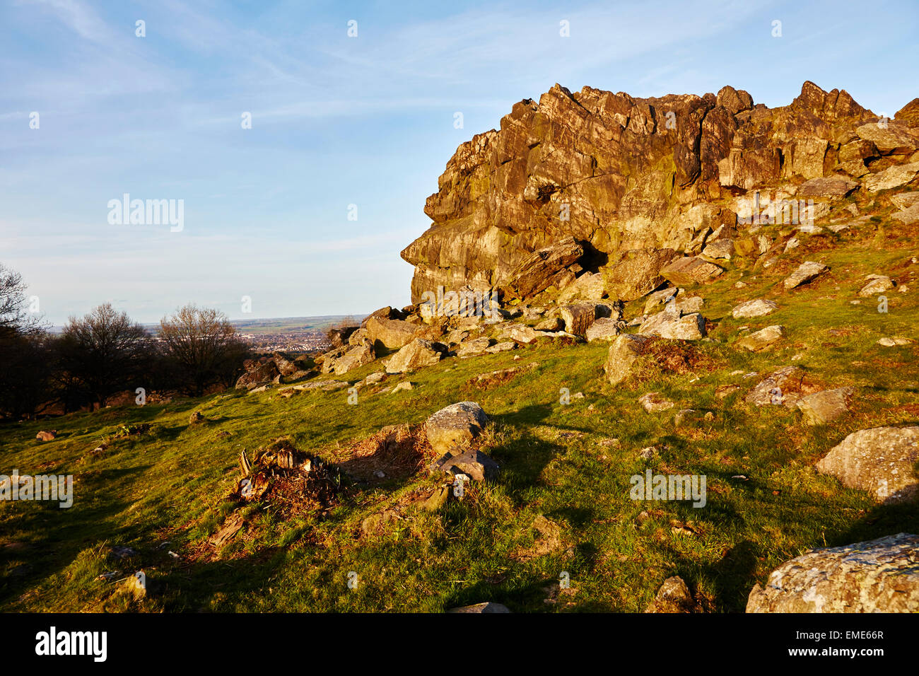 Blick auf den alten Mann von Beacon Hill natürliche Felsformation, Beacon Hill Country Park, Leicestershire. Stockfoto