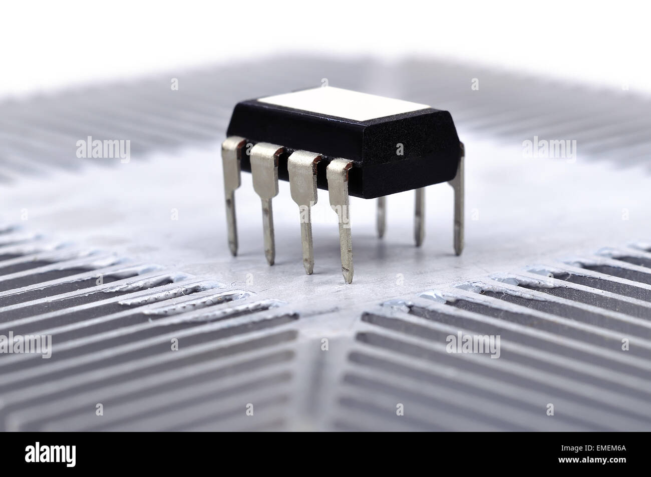 Mikrochip auf cooling Pad schwarz, Nahaufnahme Stockfoto