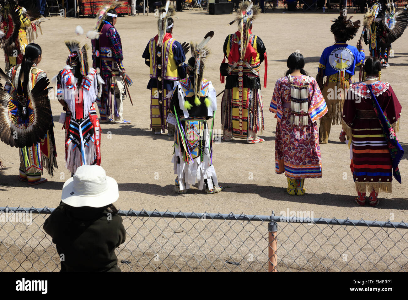 Traditionelle Zeremonie im Tohono O' odham Nation jährlichen Wa:k-Powwow in San Xavier del Bac Mission, Tucson, Arizona, USA Stockfoto