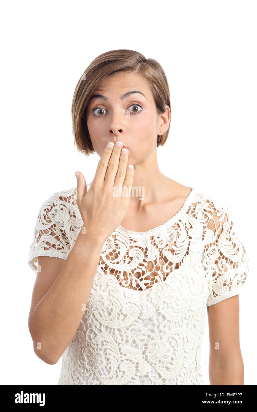 Frau in Schwierigkeiten gestikulieren ups mit einer Hand am Mund isoliert auf weißem Hintergrund Stockfoto