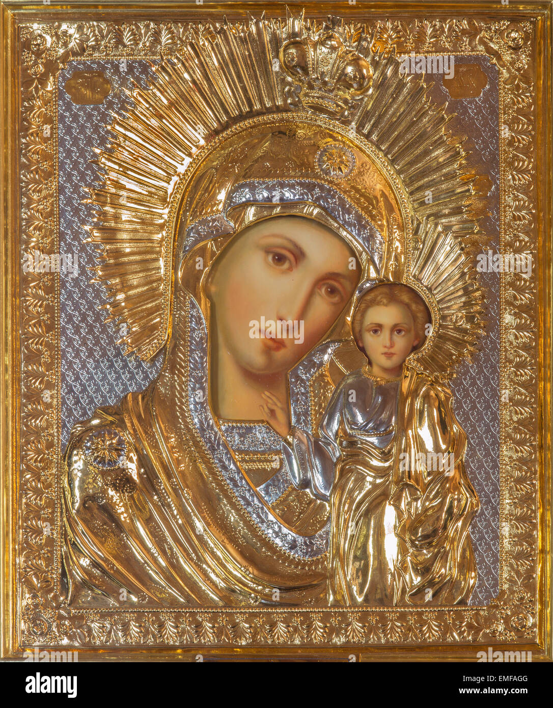 JERUSALEM, ISRAEL - 5. März 2015: Die Ikone der Madonna in der russischen orthodoxen Kirche des Heiligen von Magdalena Stockfoto