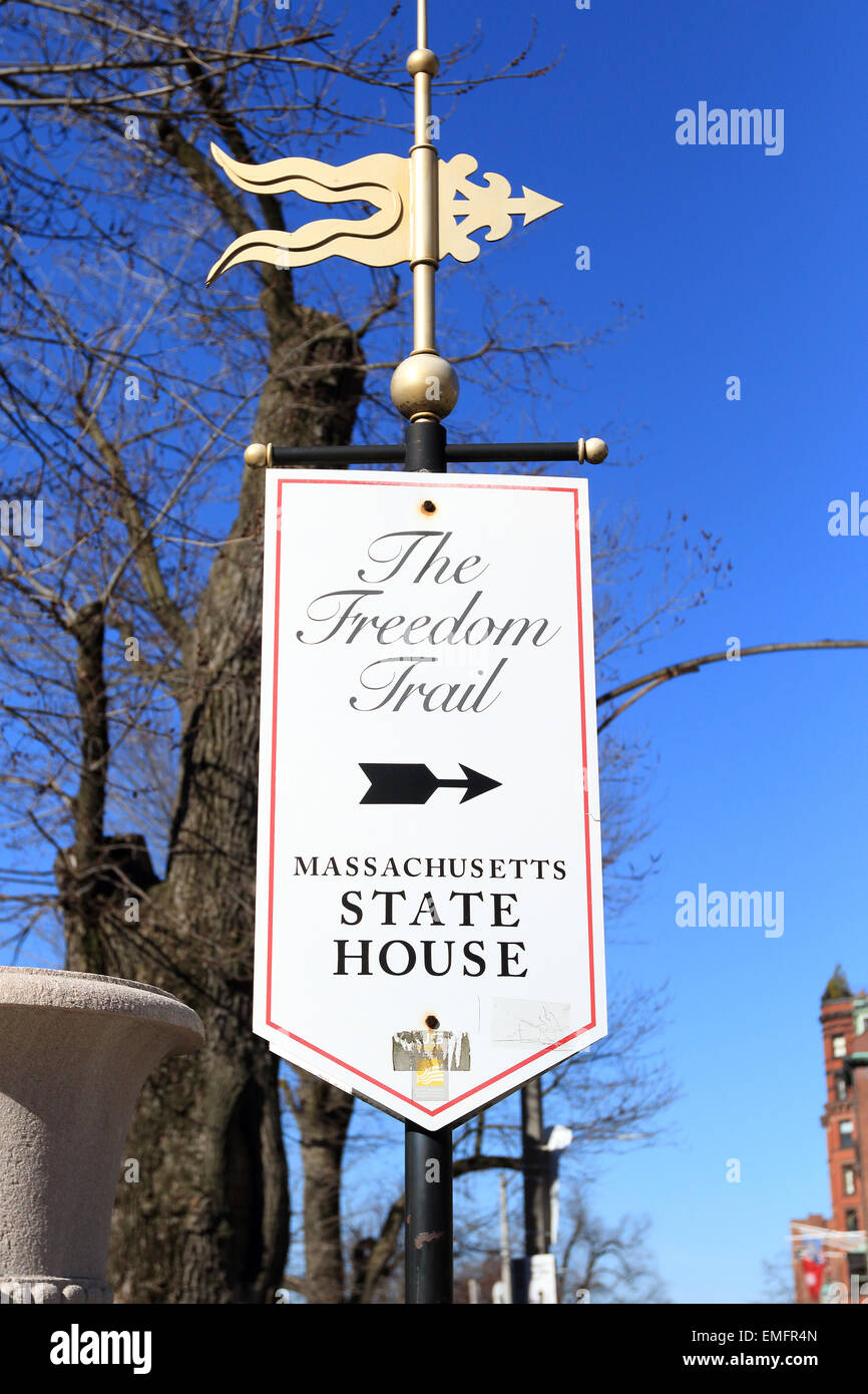 Boston Freedom Trail Wahrzeichen. Massachusetts State House Zeichen, Boston, Massachusetts. Stockfoto