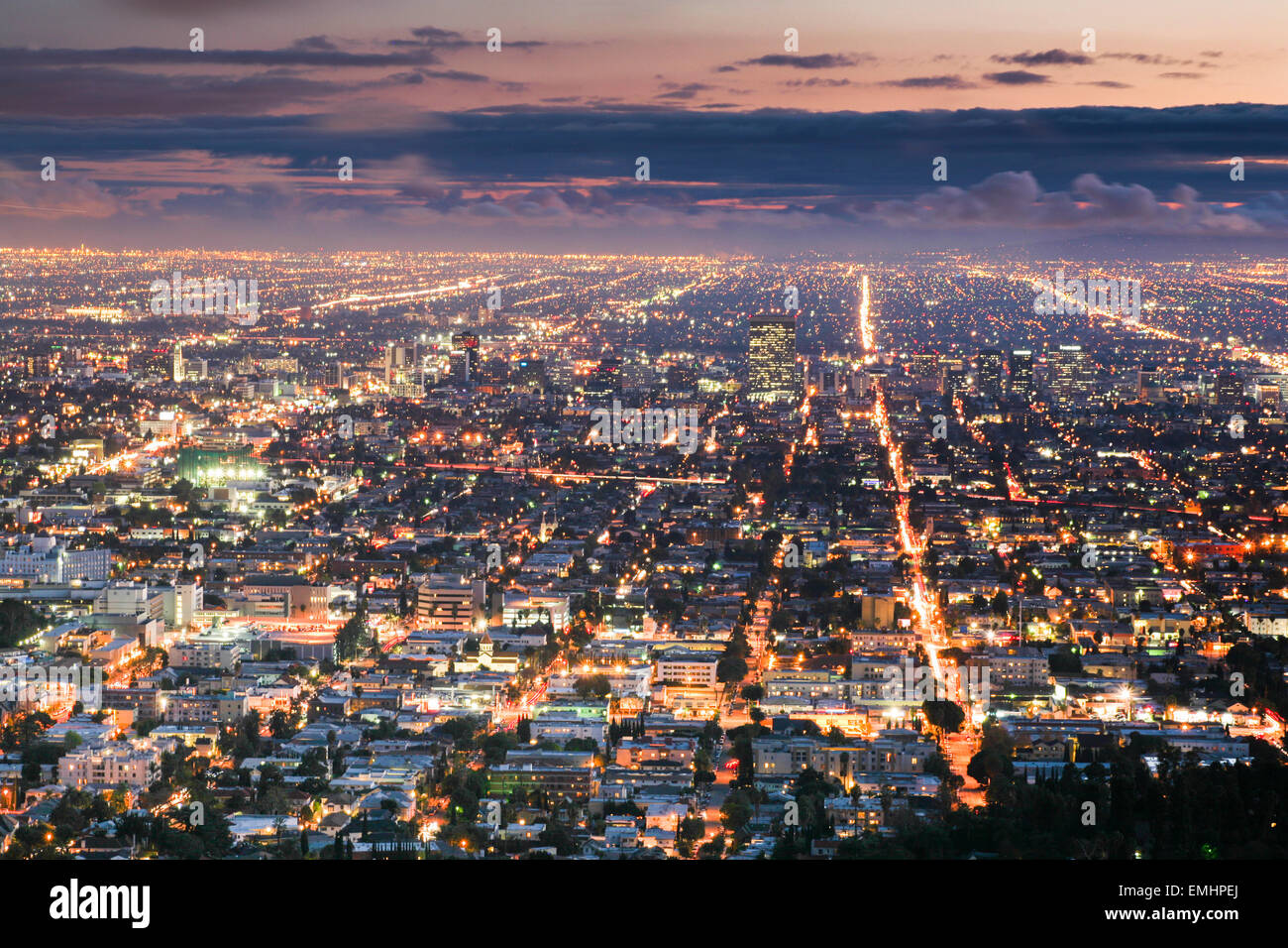 LOS ANGELES, CA-24 Januar: Los Angeles Stadt-Lichter in Los Angeles Kalifornien, USA am 24. Januar 2009. Stockfoto