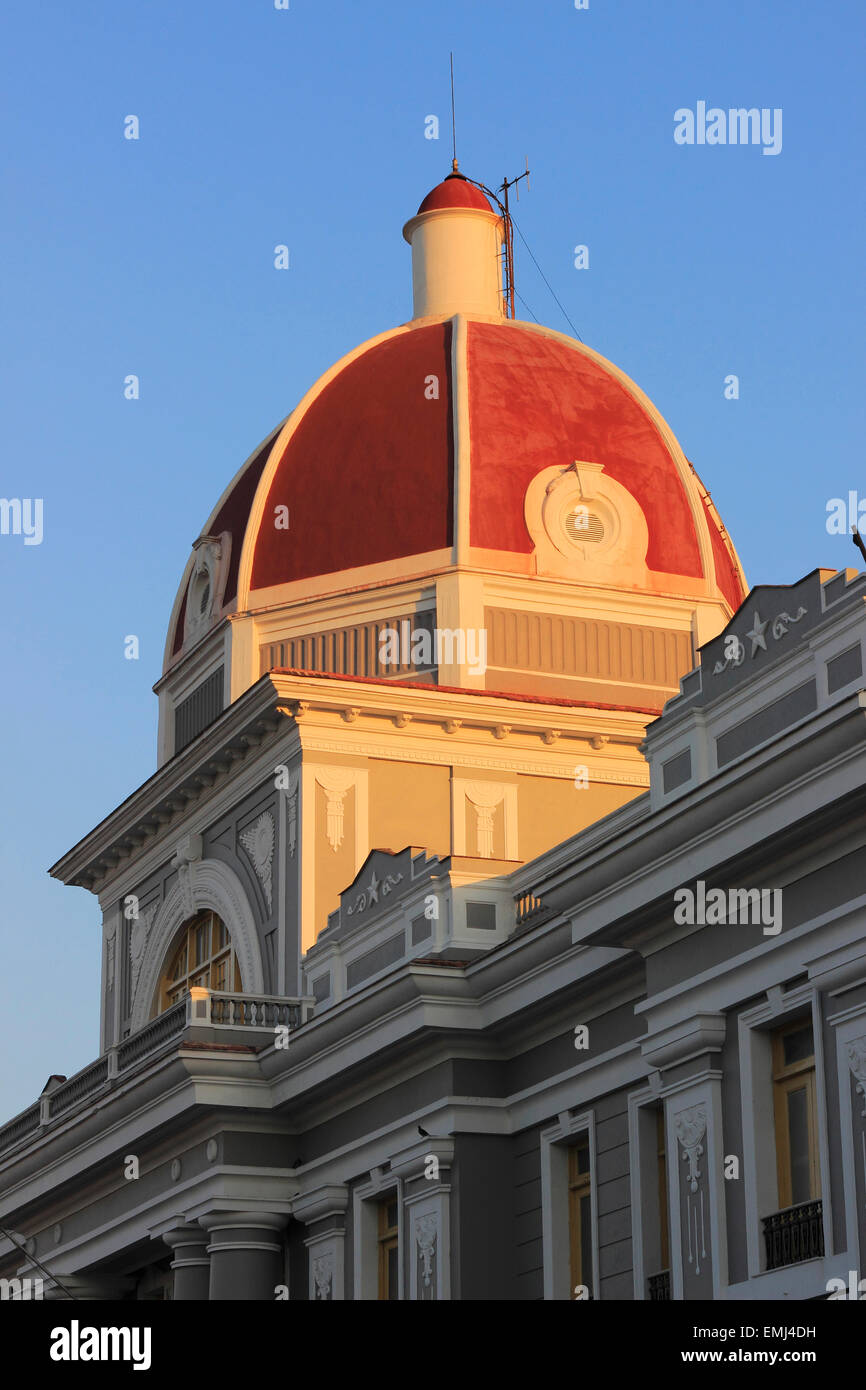 Restaurierte Kolonialzeit Architektur provinzielle Kapitol Kuppel Cienfuegos Kuba Stockfoto