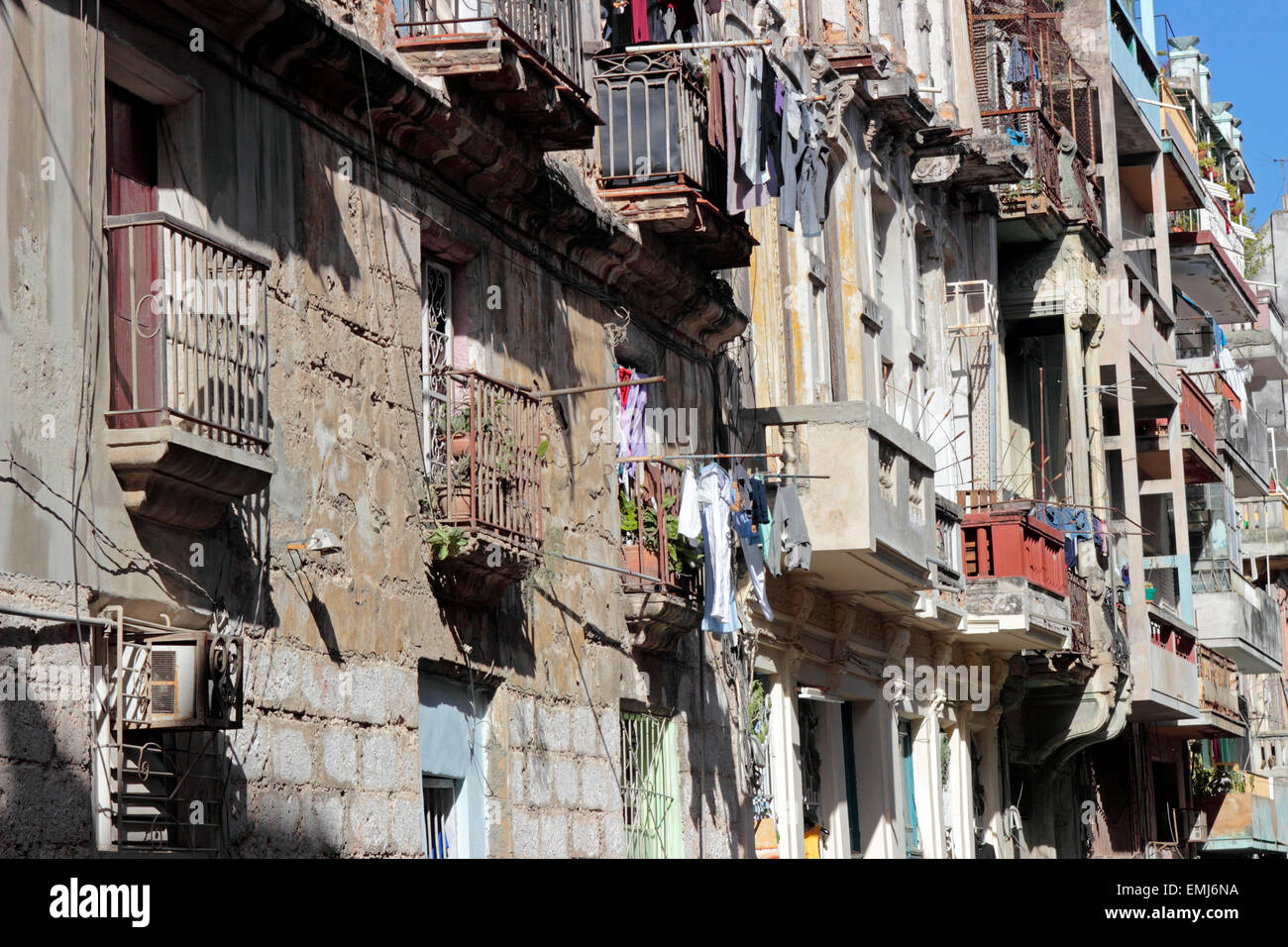 Verfallende Gebäudefassaden Altstadt Habana Vieja Havanna Kuba Stockfoto