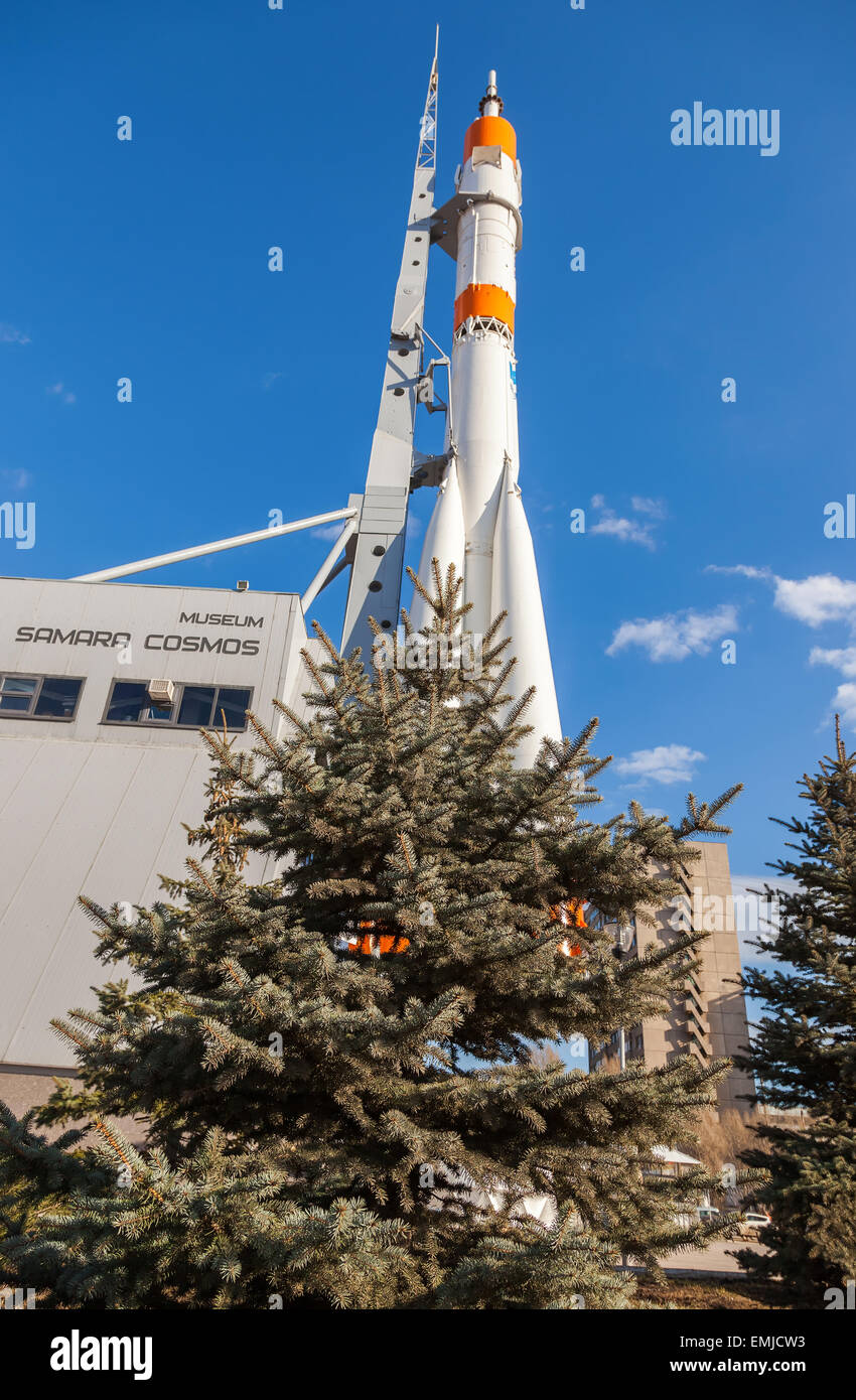 Echte "Sojus" Art Rakete als Denkmal. Stockfoto
