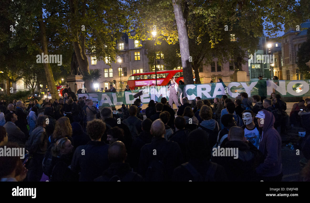 Demokratie-Camp in Parliament Square, Großbritannien. Protest gegen die Regierung im öffentlichen Sektor Schnitt.  Mitwirkende: Atmosphäre wo: London, Vereinigtes Königreich bei: 17. Oktober 2014 Stockfoto