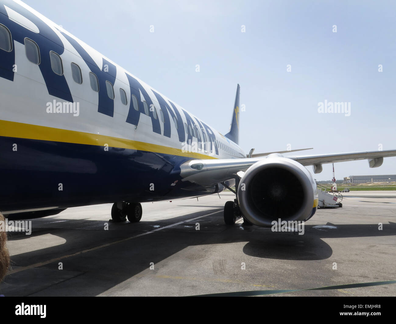 Außenseite der Ryan Air Boeing 737-800 auf dem Flughafen Malta Stockfoto