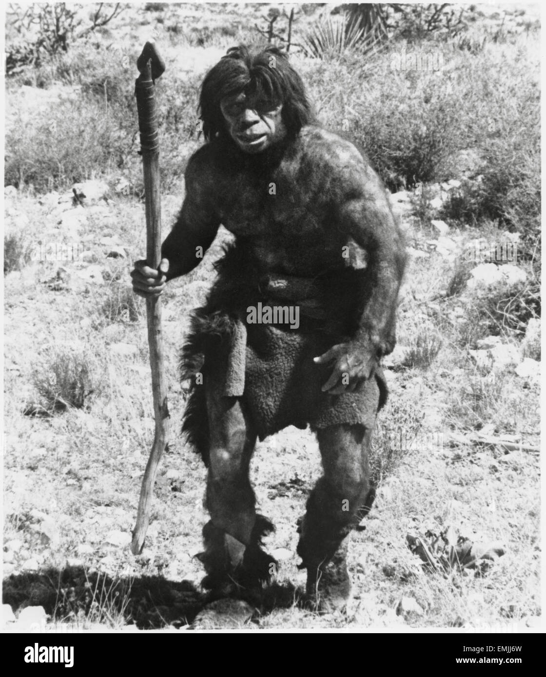 Caveman, Werbung Portrait, am Set der Dokumentarfilm "Up von the Ape" (aka The Animal Within), 1975 Stockfoto