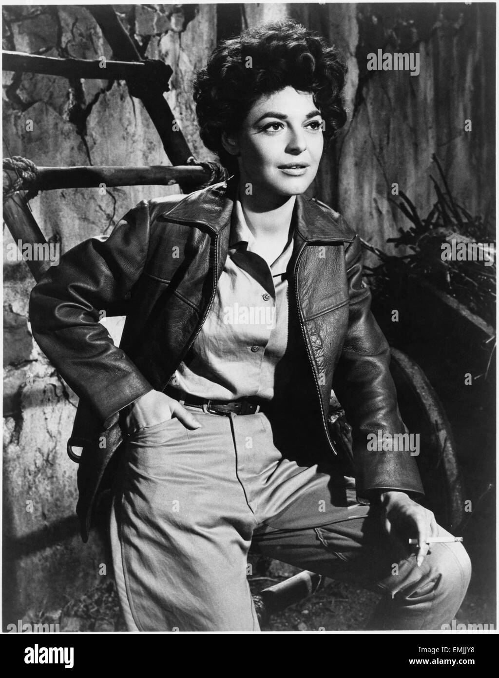 Anne Bancroft, am Set des Films "7 Frauen", 1966 Stockfoto