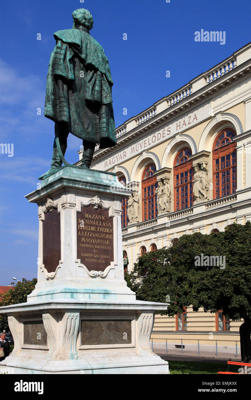 Ungarn-Sopron-Széchenyi-Platz statue Stockfoto