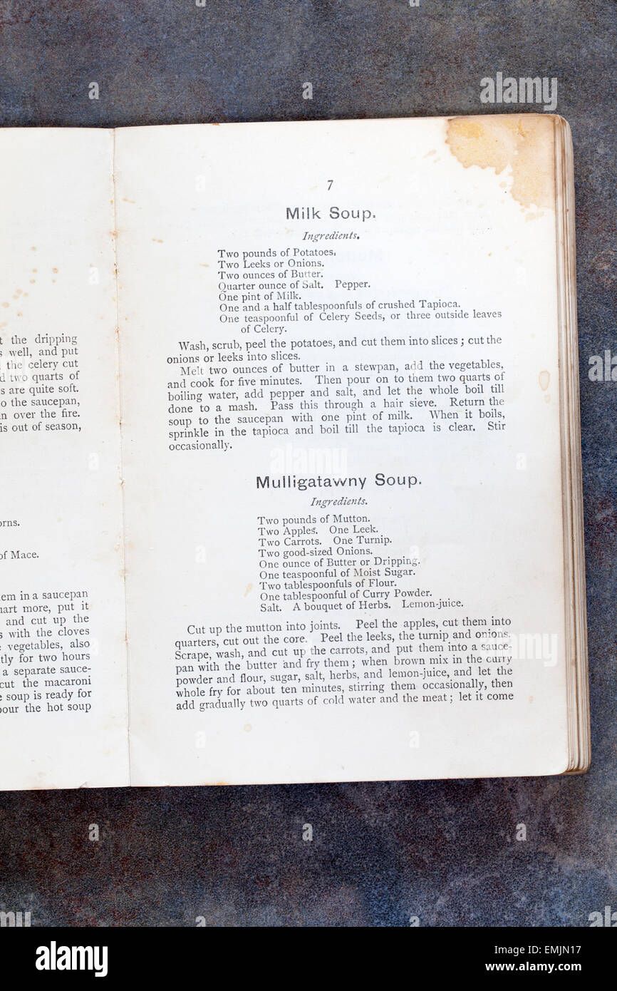 Rezepte aus einfach Kochen Rezepte Buch von Frau Charles Clarke für die National Training School Stockfoto
