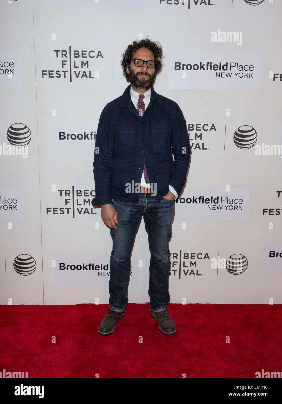 New York, NY, USA. 21. April 2015. Jason Mantzoukas im Ankunftsbereich für SLEEPING WITH OTHER PEOPLE Premiere beim Tribeca Film Festival 2015, Tribeca Performing Arts Center (BMCC TPAC), New York, NY 21. April 2015. Bildnachweis: Lev Radin/Everett Collection/Alamy Live-Nachrichten Stockfoto