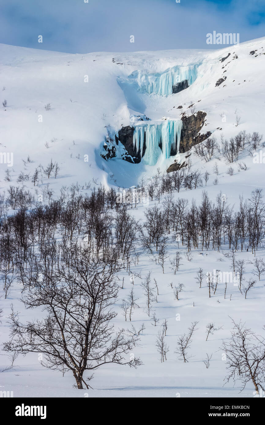 Gefrorene Kitsiputous Wasserfall Stockfoto