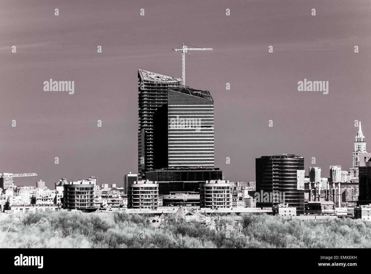 Malerische Aussicht auf die Stadt Moskau im Infrarotbereich, Moskau, Russland Stockfoto