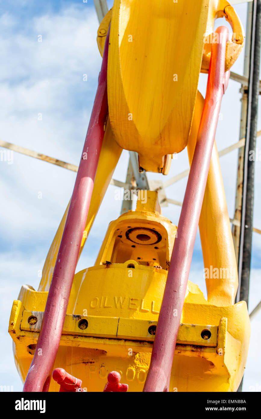 Oil Derrick und Top-Laufwerk zum Ozean Bohren Stockfoto