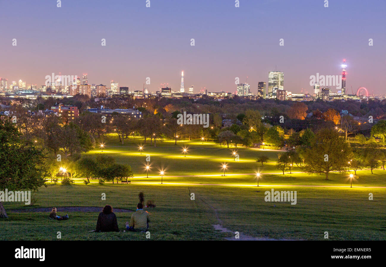 Die Stadt von Primrose Hill bei Nacht-London-UK Stockfoto
