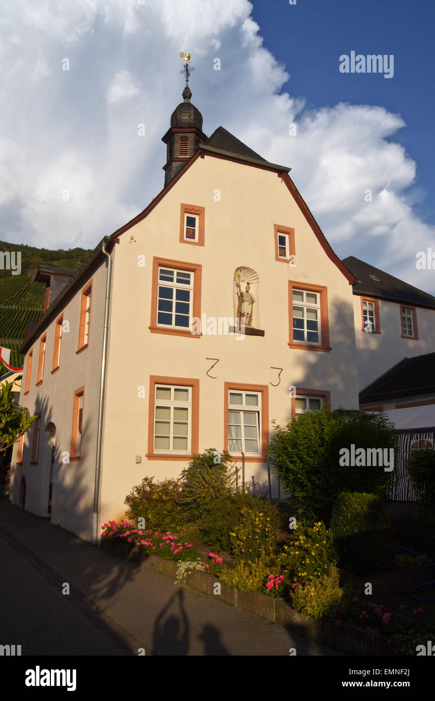 Mattheiser Hof und Weingut Graacher Himmelreich, Graach, Moseltal, Rheinland-Pfalz, Deutschland Stockfoto