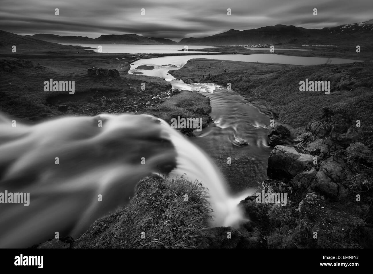 Kirkjufellsfoss Wasserfall, Grundarfjordur, Island Stockfoto