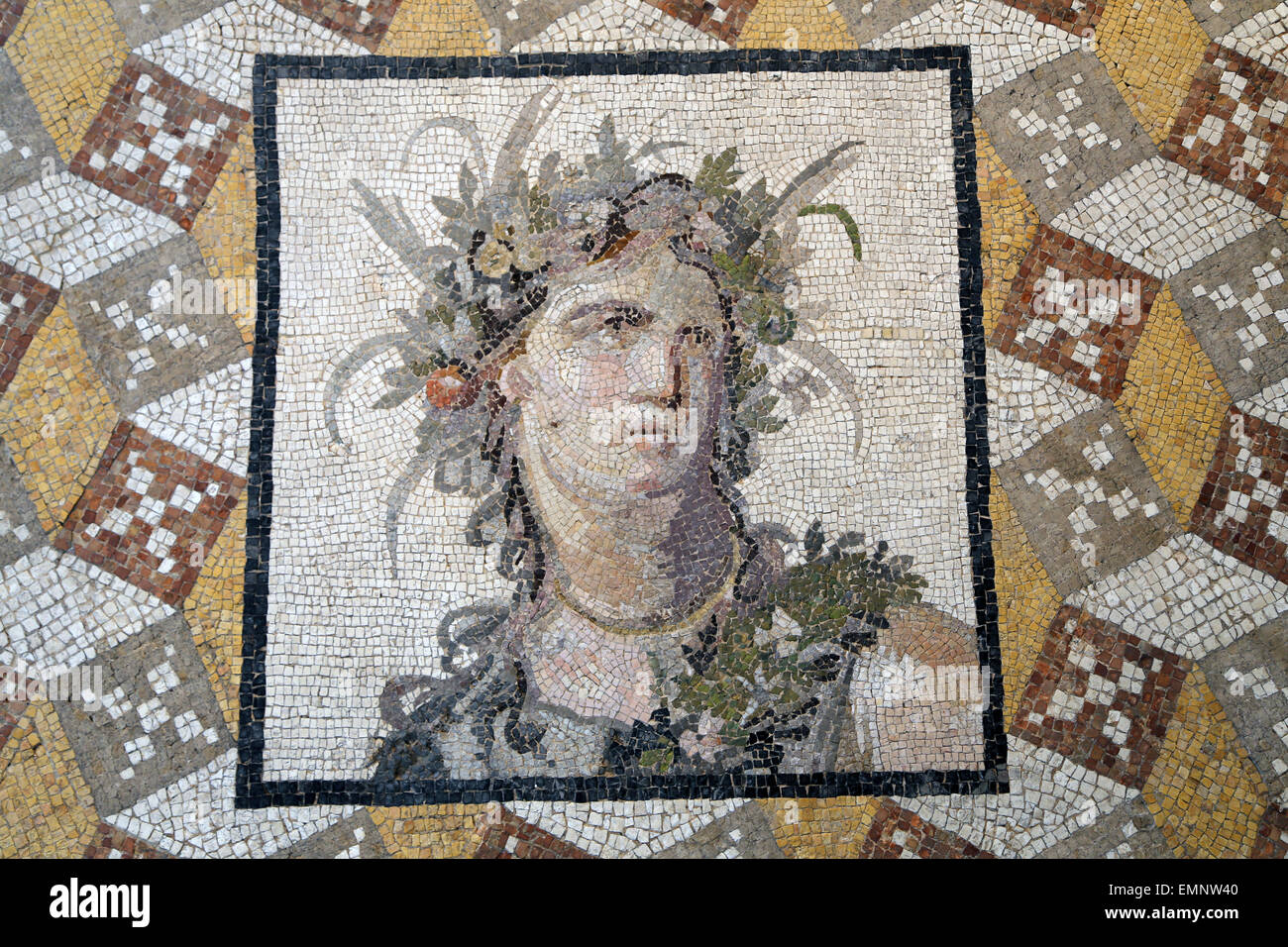 Mosaik Bodenblech. Roman, Imperial, 2ndc. AD. Von Villa Daphne in der Nähe von Antiochia (Antakya, Türkei). Detail-Frau. Stockfoto