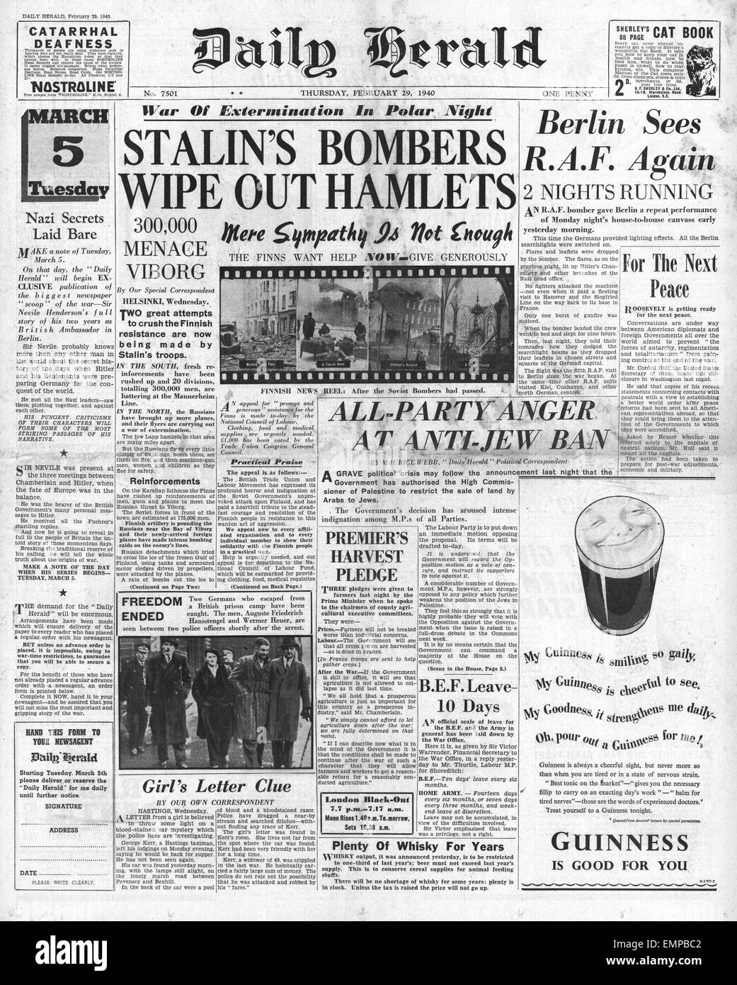 1940-Titelseite Daily Herald russische Bomber angreifen finnische Weiler Stockfoto
