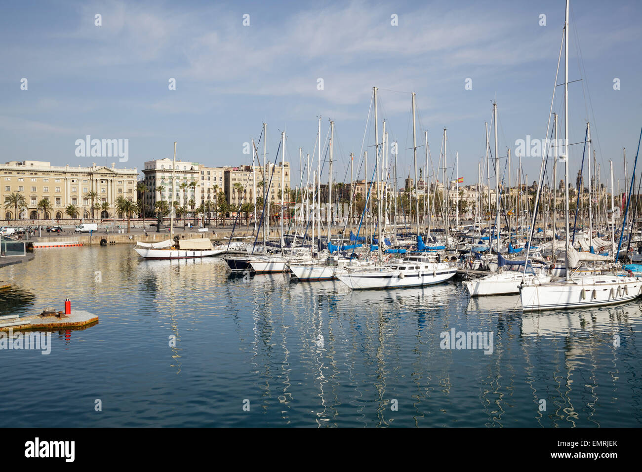 Blick über Port Vell aus der Rambla de Mar, Barcelona, Katalonien, Spanien Stockfoto