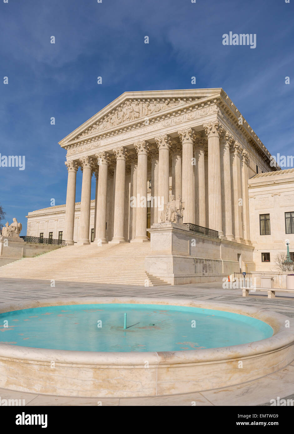 WASHINGTON, DC, USA - Vereinigte Staaten Höchstes Gericht Gebäudehülle. Stockfoto