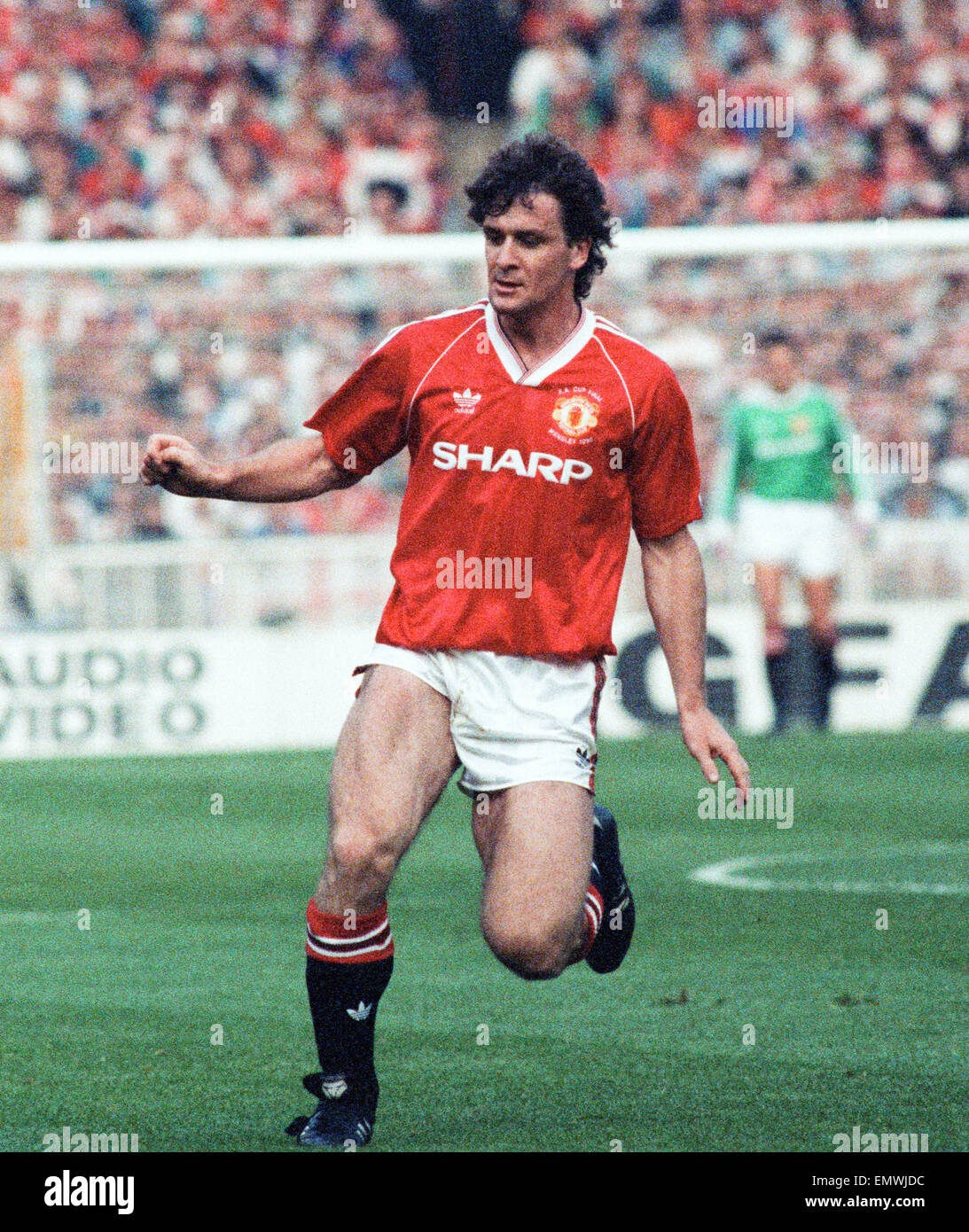 FA-Cup Finale Wiederholung im Wembley-Stadion. Manchester United 1 V Crystal Palace 0. Uniteds Mark Hughes. 17. Mai 1990. Stockfoto