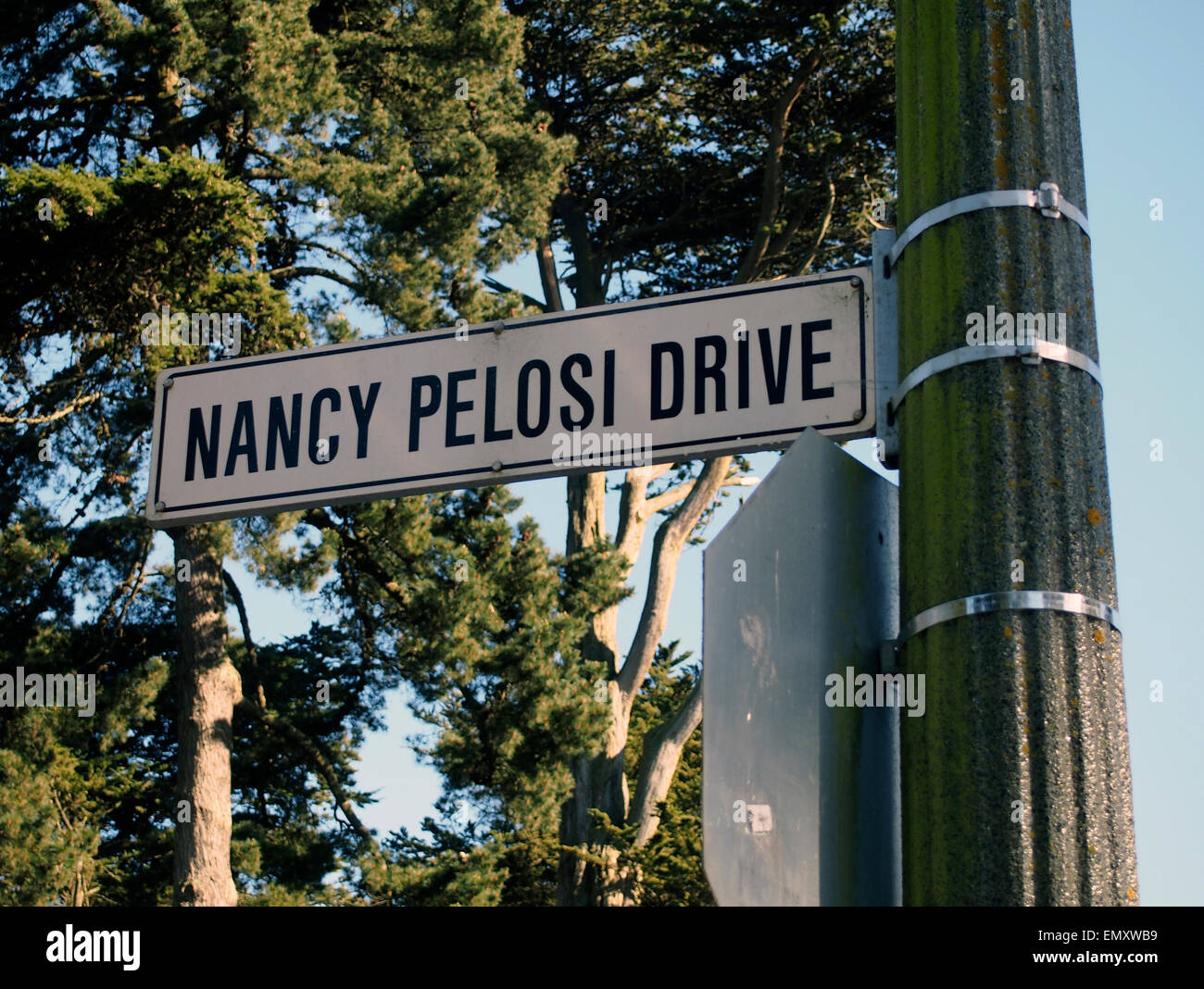 Nancy Pelosi Laufwerk Zeichen Stockfoto