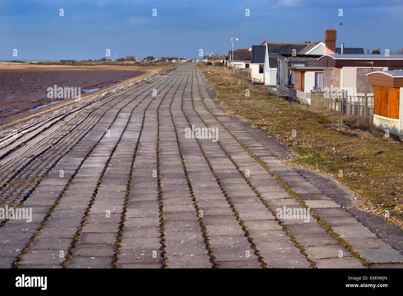 Deich und Vunerable Gehäuse rund um die Wäsche bei Snettisham Norfolk Stockfoto