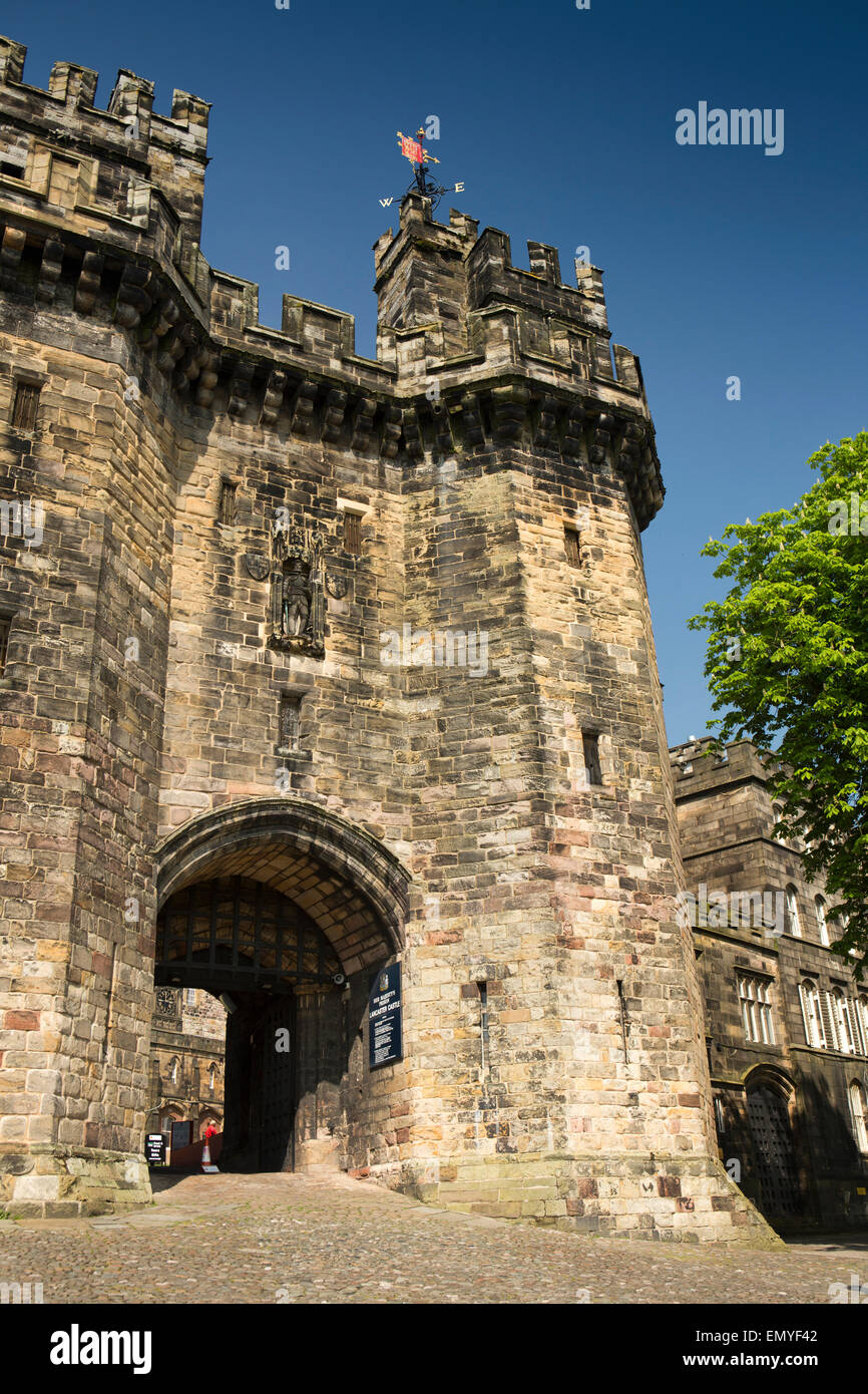 Großbritannien, England, Lancashire, Lancaster, Schlosspark, Lancaster Castle, John of Gaunt Tor ins Gefängnis Stockfoto