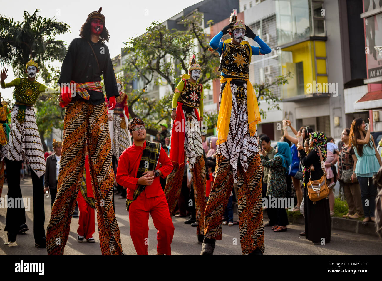 Riesige Mahabharata (Sanskrit-Epos) Zeichen Laternenfest in Bandung, Indonesien. Stockfoto